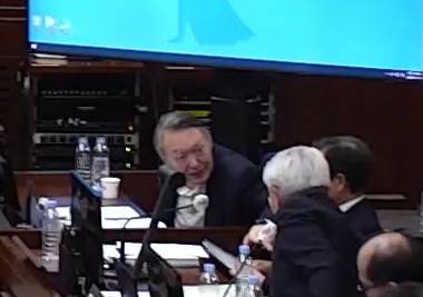 12·3 불법계엄 관련 내란 우두머리 혐의로 기소된 윤석열 전 대통령이 13일 서울 서초구 서울중앙지방법원 417호 형사대법정에서 열린 내란 우두머리 혐의 결심공판에 출석해 있다. 서울중앙지방법원 제공