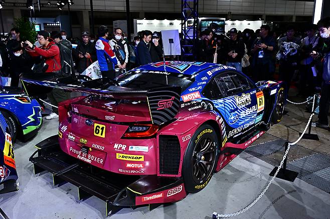 스바루가 새롭게 선보인 BRZ GT300. 사진: 김학수 기자