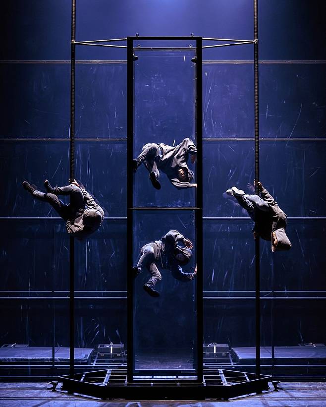 서커스 팀 포스(FORCE)의 ‘마찰’ ©FORCE-ARTECH