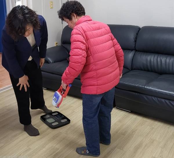 사천시보건소가 만성질환 관리와 투약 지도, 건강 상담을 제공하고 있다. /사천시