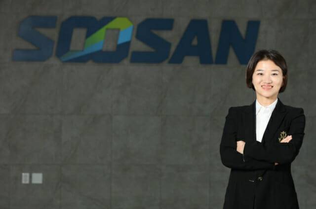 정은아 수산아이앤티 대표. 수산중공업 경영기획실장, 수산아이앤티 CFO를 거쳐 2024년 1월 단독대표가 됐다.