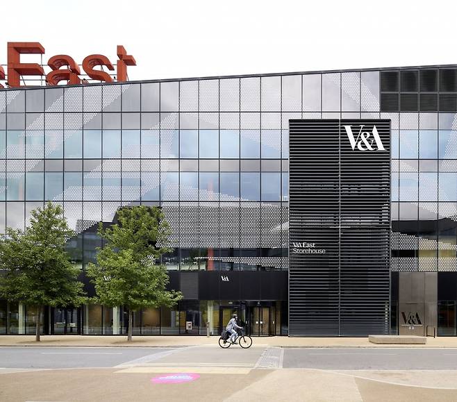 V&A East Storehouse의 외관. © Hufton+Crow