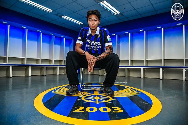 FC서울과 인천 유나이티드가 21일 각각 전 전북 소속 윙포워드 송민규와 센터백 정태욱(사진)을 영입해 전력을 보강했다. 사진제공│인천 유나이티드