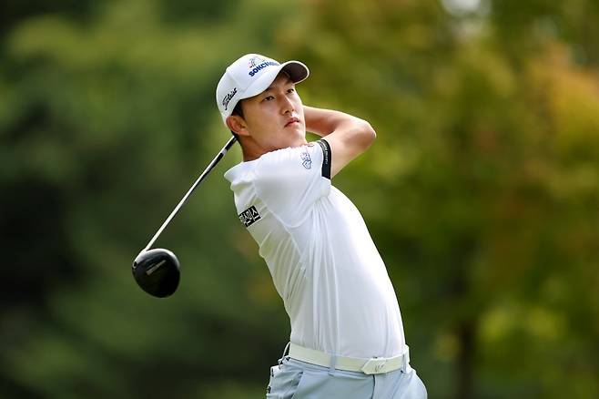 지난해 대상 2위에 올랐던 김백준이 투어 3년 차를 맞은 2026시즌 또 다른 도약을 다짐하고 있다. 사진제공 | KPGA