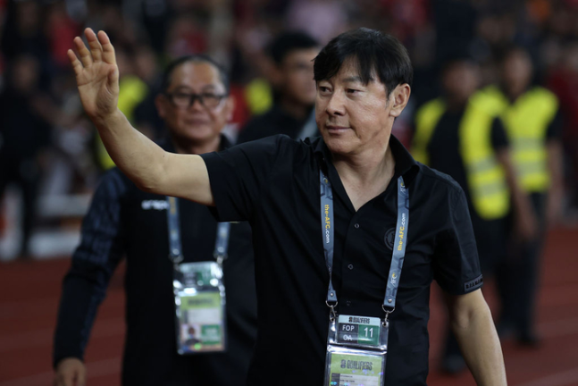 인도네시아 축구대표팀을 이끌었던 신태용 전 감독. Getty Images코리아