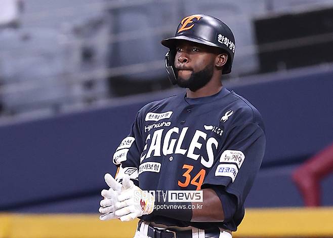 ▲ 한국을 떠난 뒤 멕시코 리그에서 재기를 노렸으나 끝내 메이저리그 구단의 부름을 받지 못한 에스테반 플로리얼 ⓒ곽혜미 기자