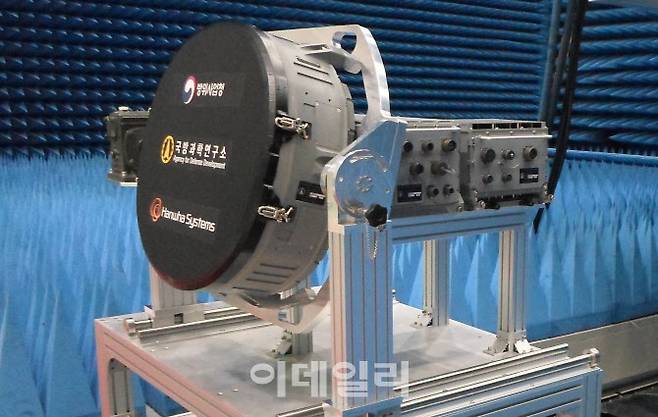 한국형전투기(KF-21) AESA 레이다 형상 (사진=국방과학연구소)