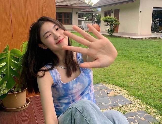 ▲ 안세영의 라이벌인 천위페이와 듀스까지 갔던 피차몬이 입증한 잠재성은 많은 배드민턴 팬의 이목을 집중시켰다. 태국 배드민턴 요정이라 불릴 만한 수려한 용모만 지닌 유망주가 아님을 선명히 드러냈다. ⓒ OKEZONE