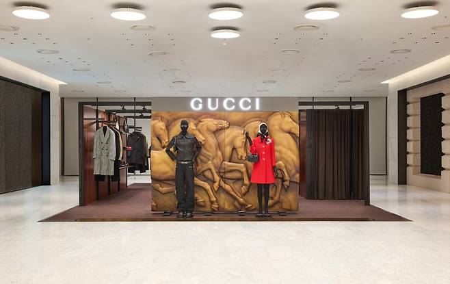 '구찌: 라 파밀리아(La Famiglia)' 팝업스토어 입구. 사진=구찌코리아 제공