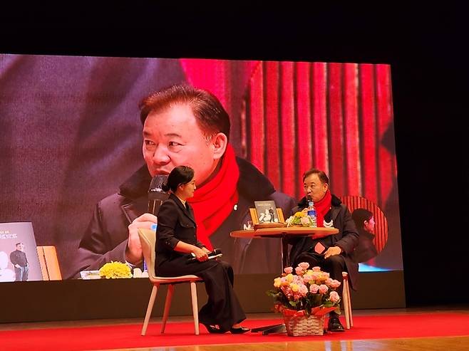 ▲ 권광택 경상도의회 행정보건복지위원장이 저서 '정도안동(正道安東)' 북콘서트를 진행하고 있다. 오종명 기자