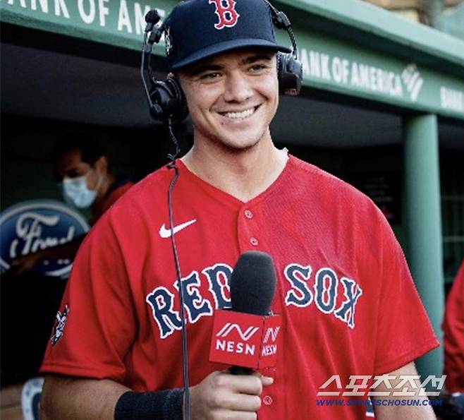 오른손 내야수 바비 달벡은 오카모토의 공백을 메워줄 4번 타자 후보다. 사진캡처=바비 달벡 SNS