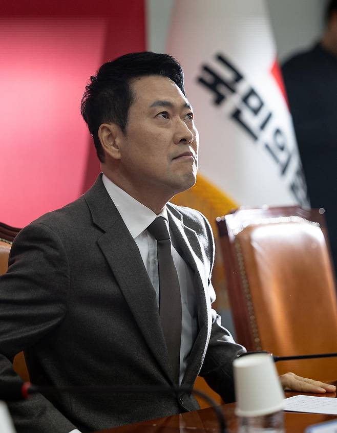 장동혁 국민의힘 대표가 29일 서울 여의도 국회에서 열린 최고위원회의에 참석하고 있다. 2026.1.29/뉴스1