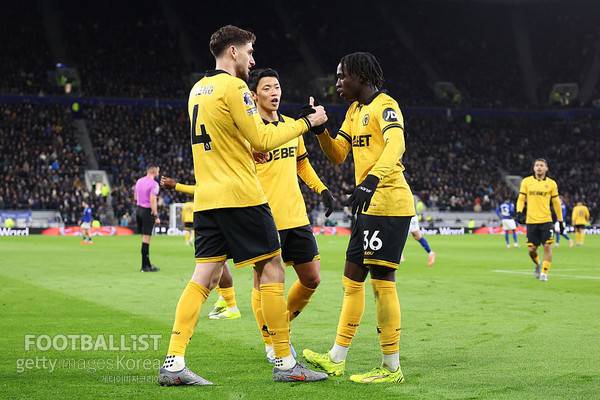 산티아고 부에노, 황희찬, 마테우스 마네(왼쪽부터, 모두 울버햄턴원더러스). 게티이미지코리아