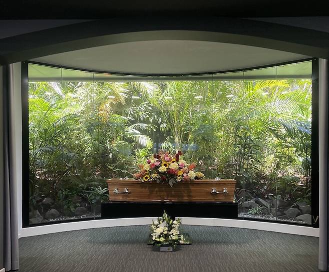 고인을 모신 관이 자리한 장례식장 풍경. 이주훈씨 제공