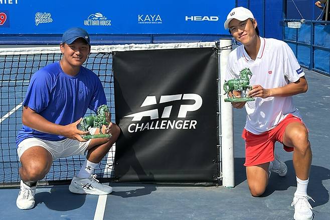 챌린저 등급 첫 우승 합작의 박의성(좌)-남지성(우)