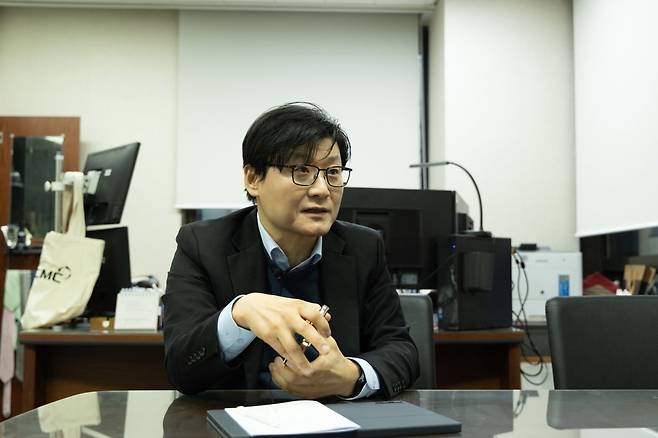 이승우 유진투자증권 리서치센터장. 이상윤.