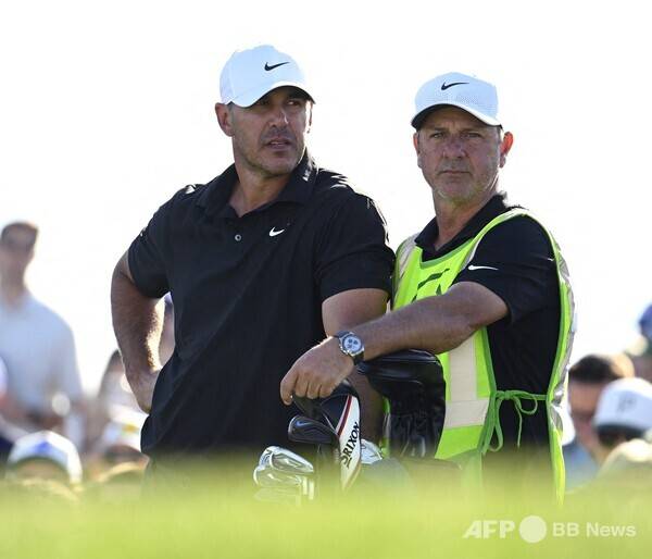 2026년 미국프로골프(PGA) 투어 WM 피닉스 오픈에 출전한 브룩스 켑카가 2라운드에서 경기하는 모습이다. 사진제공=ⓒAFPBBNews = News1 (사진을 무단으로 사용하지 마십시오.)