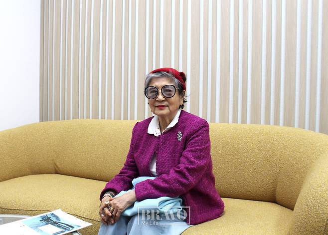 삼성노블카운티 입주자인 박선영 씨가 삼성노블카운티에서 브라보마이라이프와 인터뷰를 진행하고 있다. (박지수 기자 jsp@)