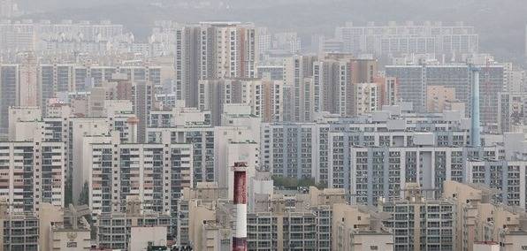 사진은 2023년 1분기 30년 초과 아파트가 가장 많이 거래된 서울 노원구 일대 아파트의 모습.