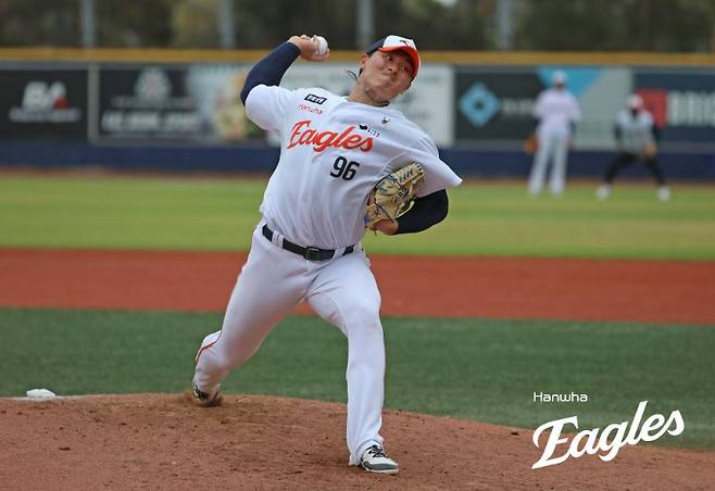 ▲ 팀 선발진의 미래 중 하나로 뽑히는 박준영은 제대 후 풀타임 첫 시즌을 벼르고 있다 ⓒ한화이글스