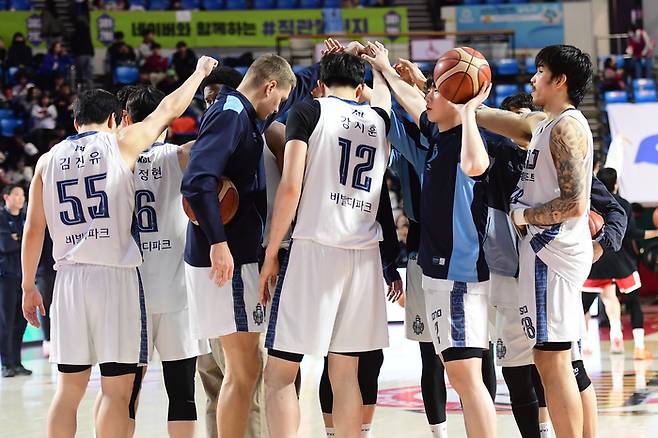 고양 소노 선수단. 사진 | KBL