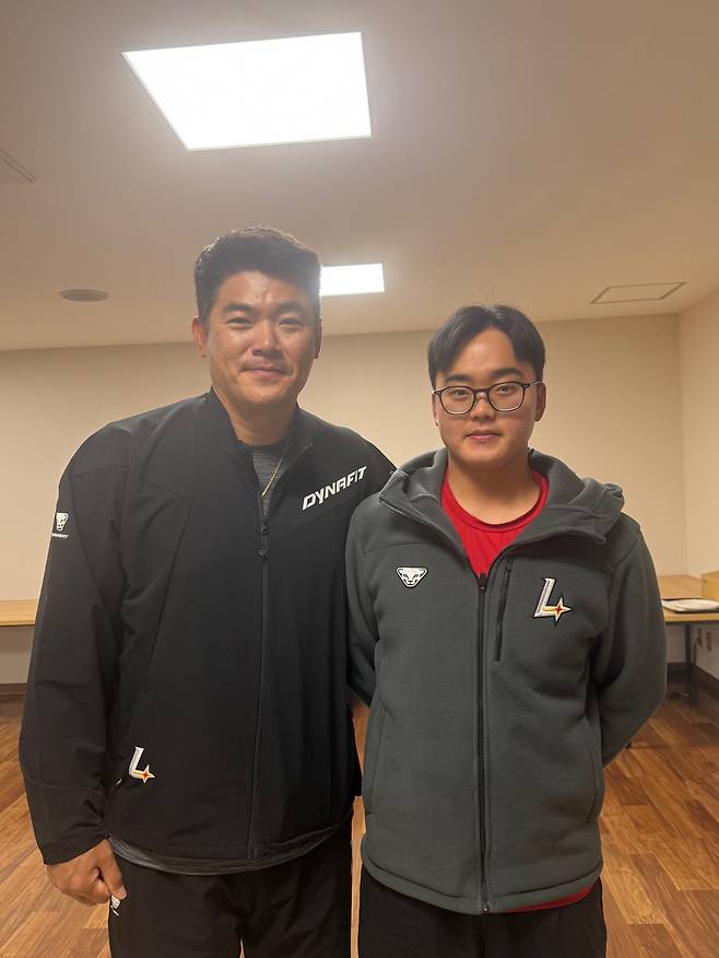 노경은(왼쪽)과 이기순. 사진제공=SSG 랜더스