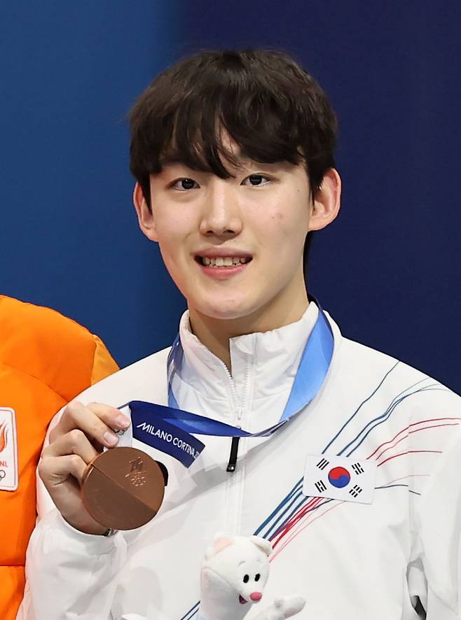 밀라노·코르티나담페초 동계올림픽 쇼트트랙 남자 1000m에서 동메달을 따낸 임종언. 뉴시스