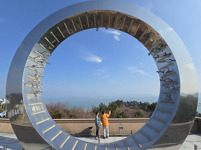 두바이 프레임 같은 장흥 라운드