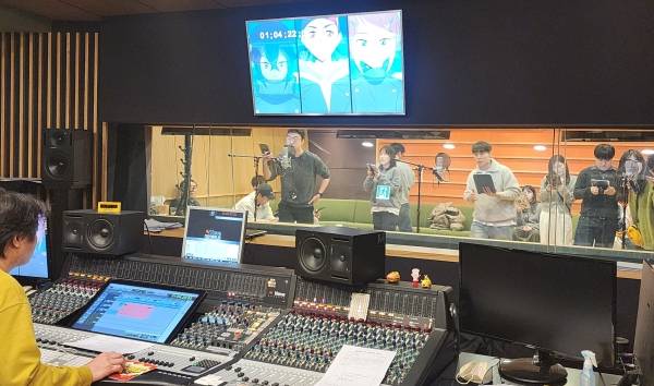 ▲지난달 27일 서울 마포구 상암동에 위치한 대원방송에서 '디지몬 비트브레이크' 더빙이 진행되고 있다. 사진=미디어오늘