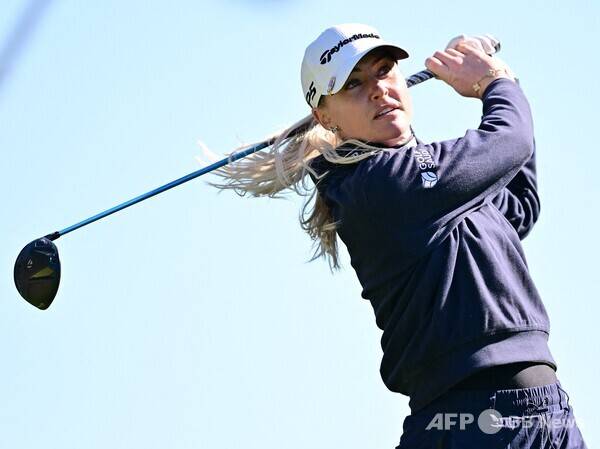 최혜진, 윤이나, 양희영, 이소미, 이동은, 유현조, 홍정민, 방신실, 김민솔, 고지원, 마다솜, 정윤지, 서교림, 배소현, 박혜준, 김시현, 박보겸, 김민선7, 이채은2 프로와 함께 2026년 유럽여자프로골프투어(LET) 개막전 PIF 사우디 레이디스 인비테이셔널에 출전한 찰리 헐(잉글랜드)가 우승을 차지했다. 사진제공=ⓒAFPBBNews = News1 (사진을 무단으로 사용하지 마십시오.)