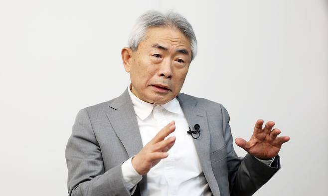 정규재 전 주필이 서울 종로구 자신의 사무실에서 중앙일보와 인터뷰하고 있다. 변선구 기자