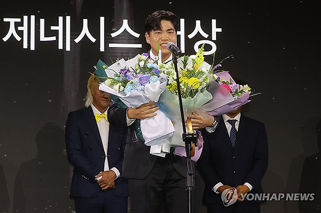 장유빈이 2024 한국프로골프협회 KPGA 제네시스 대상 수상 소감을 말하고 있다. 사진=연합뉴스 제공