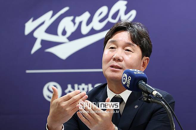 ▲ 류지현 대표팀 감독은 이번 WBC 최종 엔트리 30인 중 7명을 LG에서 호출했다 ⓒ곽혜미 기자