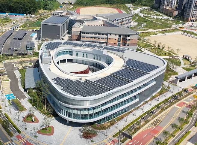 지난 달 문을 연 세종시교육청 평생교육원 전경. 사진=교육청 제공.