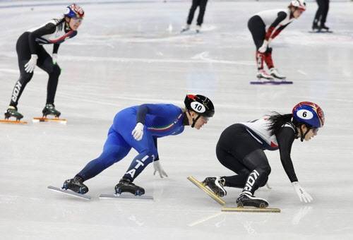 길리야, 한 바퀴만.. (사진=연합뉴스)