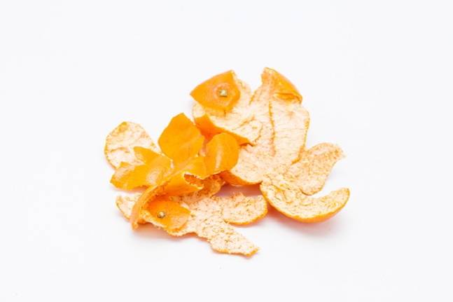 귤 껍질을 개끗이 씻어 말린 뒤 차로 마시면 피부를 맑고 뽀얗게 가꿀 수 있다. 사진=게티이미지뱅크