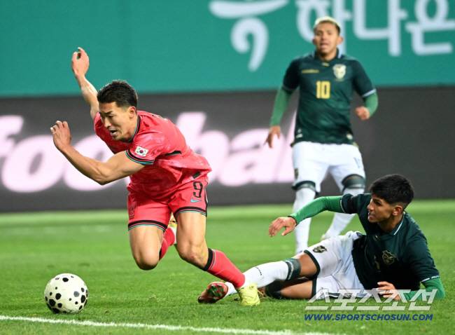 14일 대전월드컵경기장에서 열린 대한민국과 볼리비아의 A매치 평가전. 조규성이 후반 팀의 두번째 골을 터뜨리고 있다. 대전=허상욱 기자wook@sportschosun.com/2025.11.14/