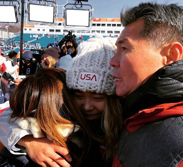 클로이 김(가운데)과 아버지 김종진(오른쪽)씨. 클로이 김 인스타그램 캡처