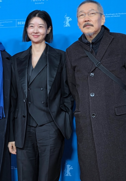 ‘김민희와 혼외자 출산’ 홍상수, 근황 포착 (출처: 송선미 인스타그램)