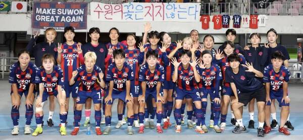 리그 정상 탈환을 노리는 수원FC 위민 선수단. 수원FC 제공