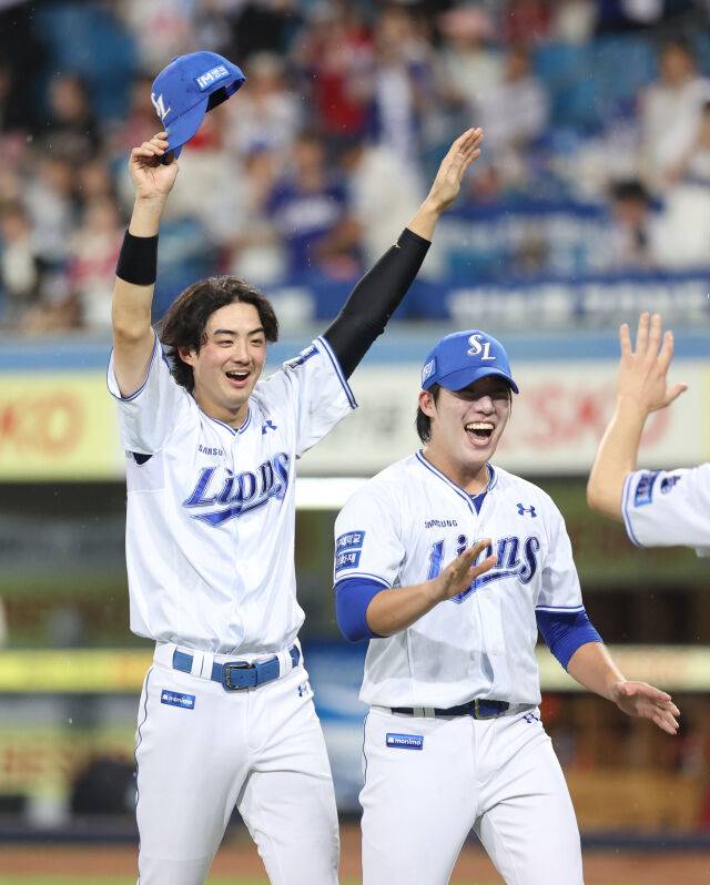 구자욱과 원태인./삼성 라이온즈