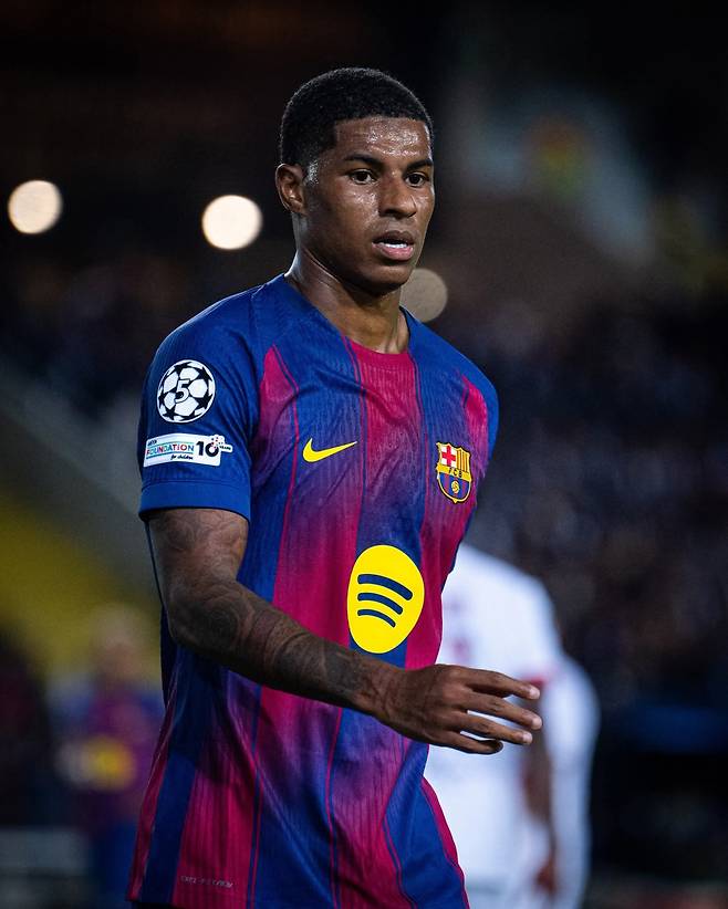 FC바르셀로나가 마커스 래시포드의 완전 영입을 놓고 마지막 고민을 하고 있다. 준수한 공격력에 미치지 못한 수비력에 아직 의문을 품고 있다. 사진출처|FC바르셀로나 페이스북