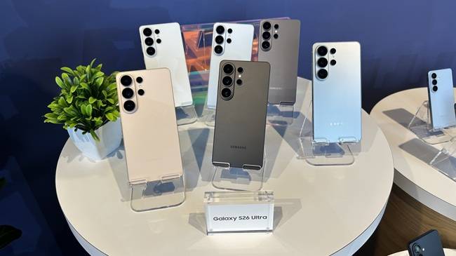 '갤럭시 언팩 2026'에서 공개된 갤럭시 S26 울트라 / 사진=염현석 특파원