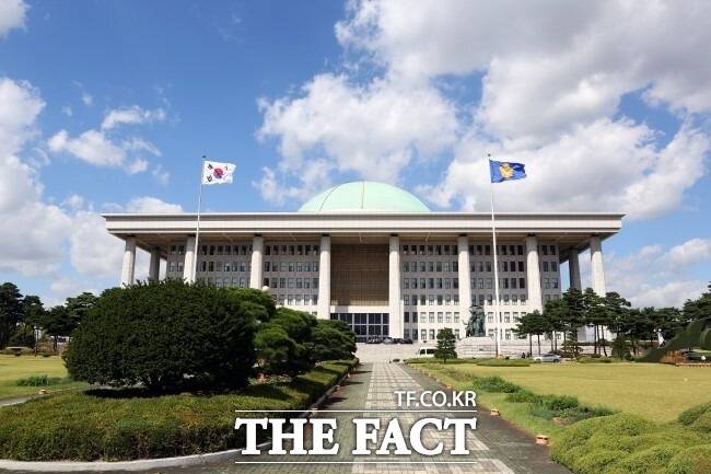 국회의안정보시스템에 따르면 22대 국회에 접수된 청원은 25일 기준 모두 269건으로, 이 가운데 채택된 청원은 단 한 건도 없다. /더팩트 DB