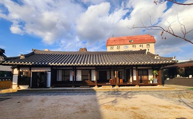 ▲ 경산시 삼남동 근대 한옥이 경상북도 등록문화유산으로 최종 등록됐다. 경산 삼남동 근대한옥 안채. 경산시.