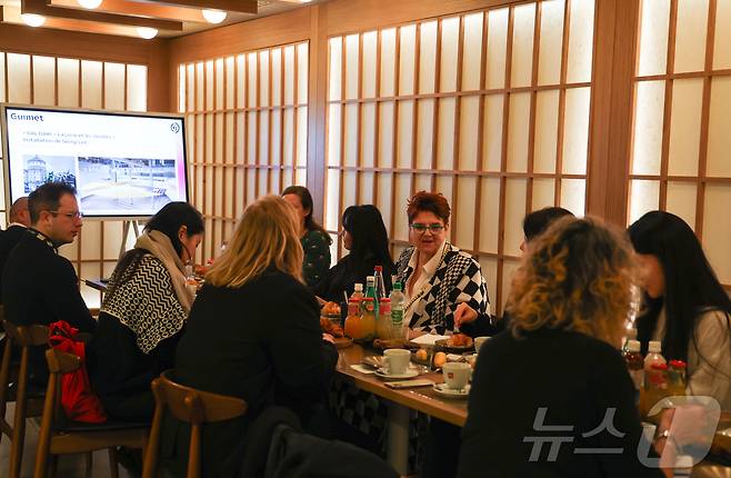 26일(현지시간) 프랑스 파리 국립기메동양박물관에서 열린 한불 수교 140주년 기념 미디어 조찬에서 야니크 린츠 박물관장이 ‘2026년 한국의 해’ 연간 프로그램을 설명하고 있다. 2026.2.26 ⓒ 뉴스1 이준성 기자