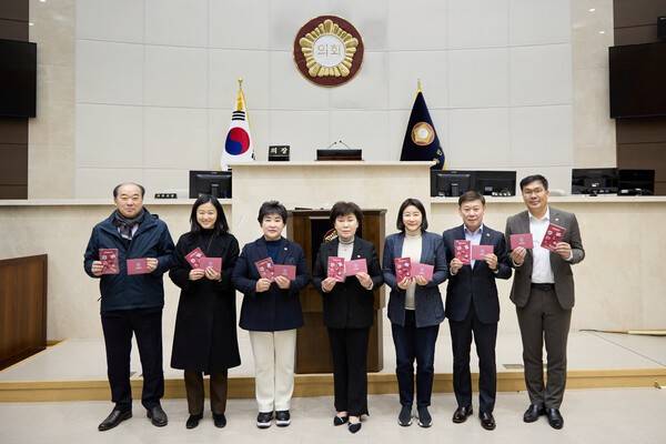 용인특례시의회 문화복지위원회. /사진=용인FC