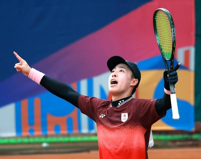 안방에서 열리는 아시안게임에서 금메달 3개를 노리는 일본 에이스 우에마츠 토시키.