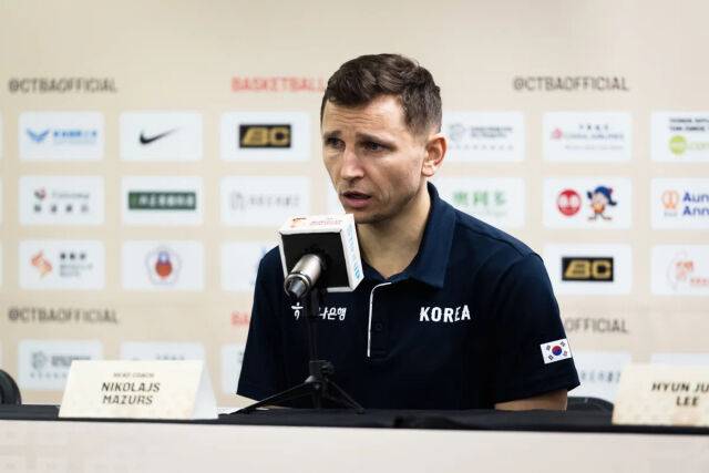 니콜라이스 마줄스 감독./FIBA