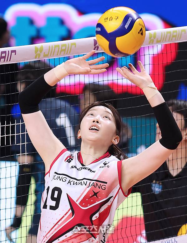 여자 프로배구 정관장 세터, 최서현